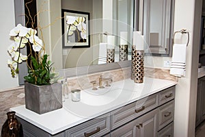 Home interior bathroom img