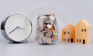 home savings coins create assets to invest in the stock market and mutual funds. Cash flow and financial credit