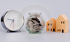 home savings coins create assets to invest in the stock market and mutual funds. Cash flow and financial credit