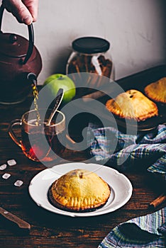 Homemade apple mini pies