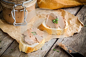 Homemade chicken liver pate with fresh baguette