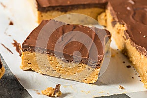 Homemade Chocolate Peanut Butter Bar