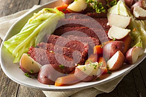 Homemade Corned Beef and Cabbage