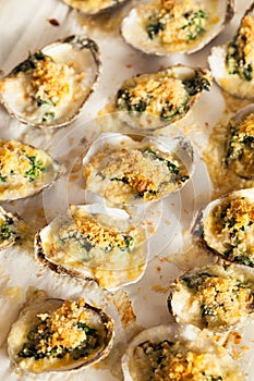 Homemade Creamy Oysters Rockefeller