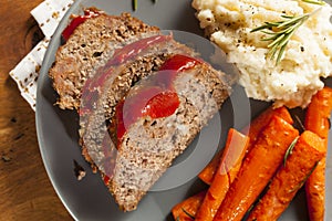 Homemade Ground Beef Meatloaf