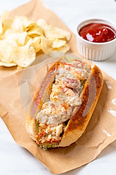 homemade lobster roll