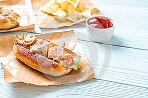 homemade lobster roll