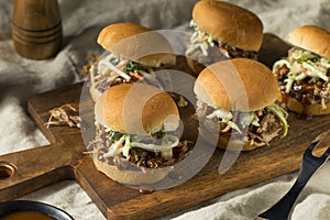 Homemade Pulled Pork Sliders