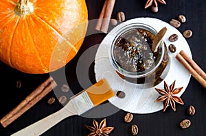 Homemade pumpkin spice facial mask/scrub made with ripe pumpkin puree, sugar and honey, cinnamon powder and ground coffee.