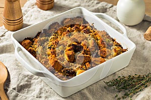 Homemade Thanksgiving Oyster Cornbread Stuffing