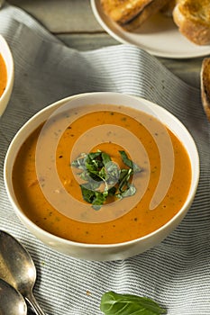 Homemade Tomato Basil Bisque Soup