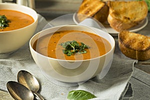 Homemade Tomato Basil Bisque Soup