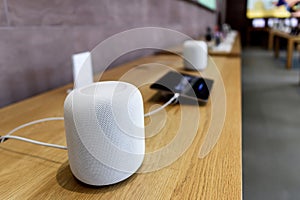 HomePod 2nd generation with breakthrough sound and intelligence photo