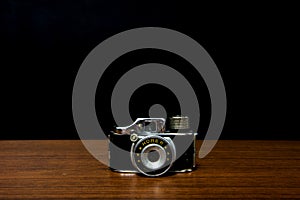 Homer Subminiature Miniature 17.5mm Film Camera One of the smallest camera in the world it`s Japanese