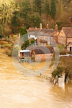 Homes flooded as River Severn bursts its banks