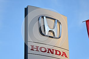 Honda sign, logo, symbol at Honda Plaza building