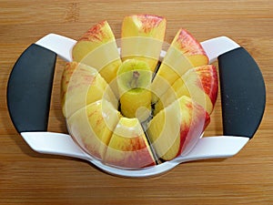 Honey Crisp Apple Slices