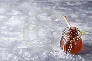 Honey. Dripped honey.