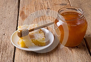 Honey jar with dipper