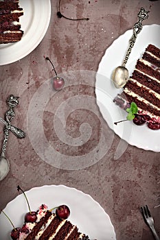 Honey layer cake with cherries and mascarpone cream
