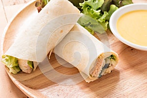 Honey mustard chicken wraps