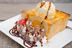 Honey toast