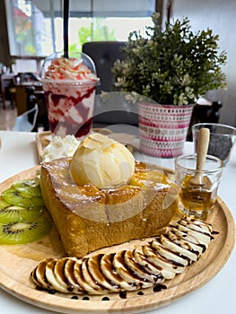 Honey toast, sweet dessert in cafe