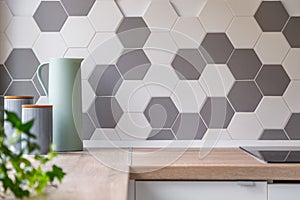 Honeycomb wall tiles and worktop