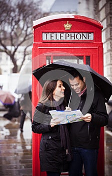 Honeymooners in London photo