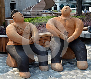 Happy Folks II Sculpture by Rosanna Li, Hong Kong