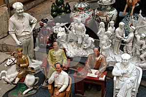 Hong Kong: Chairman Mao Zedong Mementos