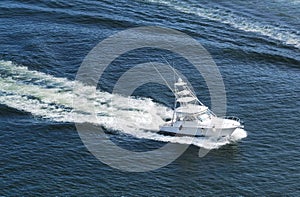 Hong Kong Luxury Lifestyle Yacht Boat Fisherman Fishing Boats Sailing Motor Junk Ship Blue Ocean Horizon