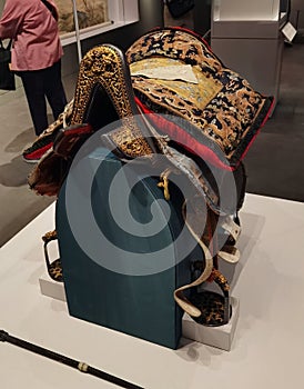 Hong Kong Palace Museum Chinese Antique Treasure Qing Qianlong Horseback Riding Saddle Embroidery Gear