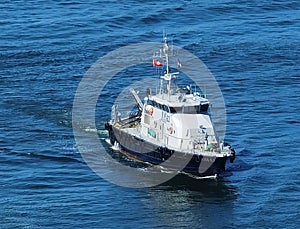 Hong Kong Police Ship Luxury Lifestyle Yacht Design Boat Fisherman Fishing Boats Sailing Motor Junk Ship Blue Ocean Horizon