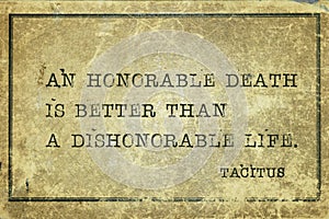 Honorable death Tacitus