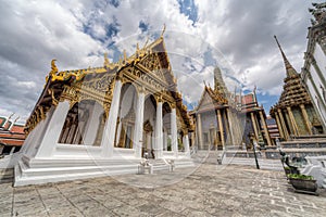 Hor Phra Monthian Dharma Temple and Prasat Phra Dhepbidorn