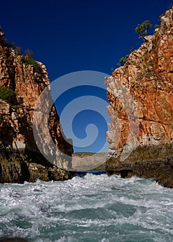 Horizontal Falls - Tourist operation in the Kimberleys