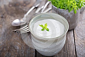 Horseradish and cream sauce