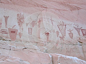 Horseshoe Canyon Pictographs