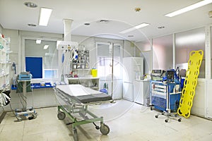 Hospital surgery room medical control and exploration