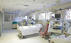 Hospital surgery room medical control and exploration