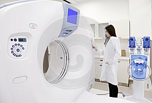 Hospital tomograph modern