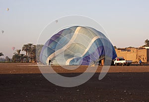 Hot air ballooning photo