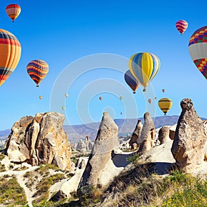 Hot air ballooning in Kapadokya, Turkey photo