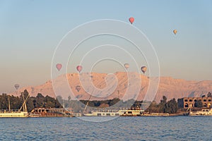 Hot air Balloons above King valley