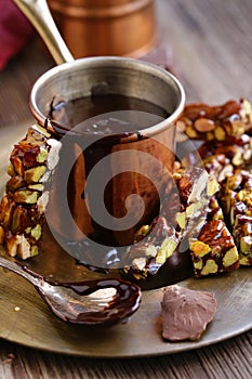 Hot chocolate with nutty roasted nuts