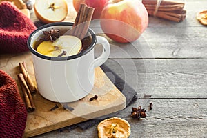 Hot drink with apples