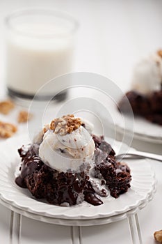 Hot Fudge Chocolate Cake with Ice Cream