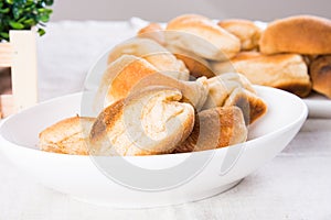 Hot pandesal