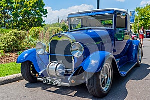 Hot rod blue Ford